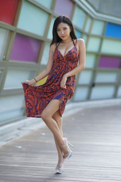 恐怖热线之大头怪婴